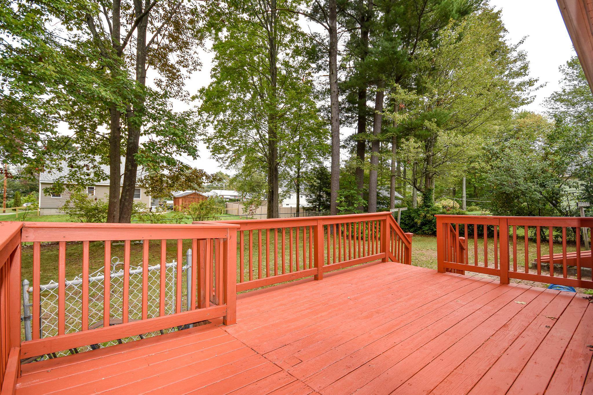23 Vernon Avenue Rochester, NH 03867 - Photo 31 of 34