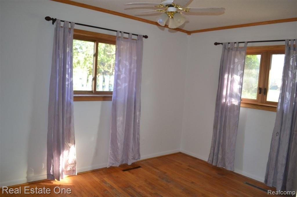 1382 Potomac Drive Rochester, MI 48306 - Photo 16 of 22 Bedroom 2