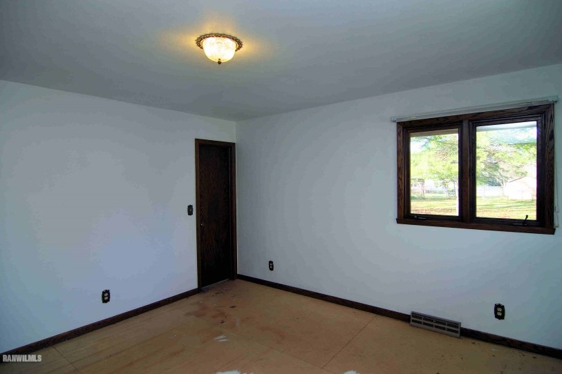 3916 Abbotsford Road Rockford, IL 61107 - Photo 9 of 20 Gallery Image 9