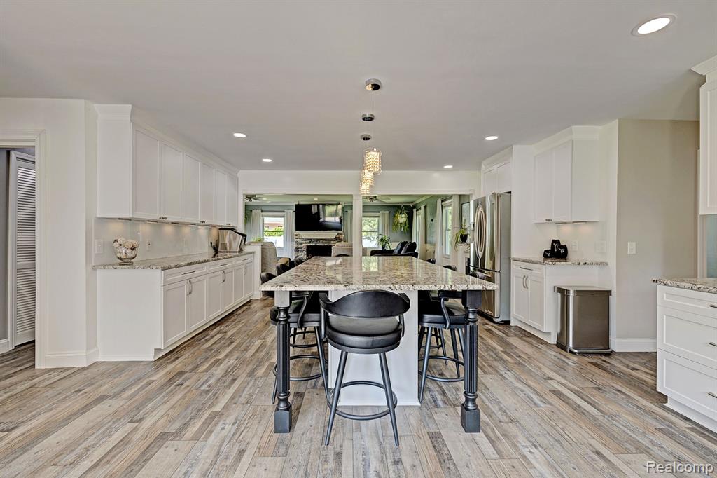 5098 Waldon Road Clarkston, MI 48348 - Photo 20 of 81 Gallery Image 20