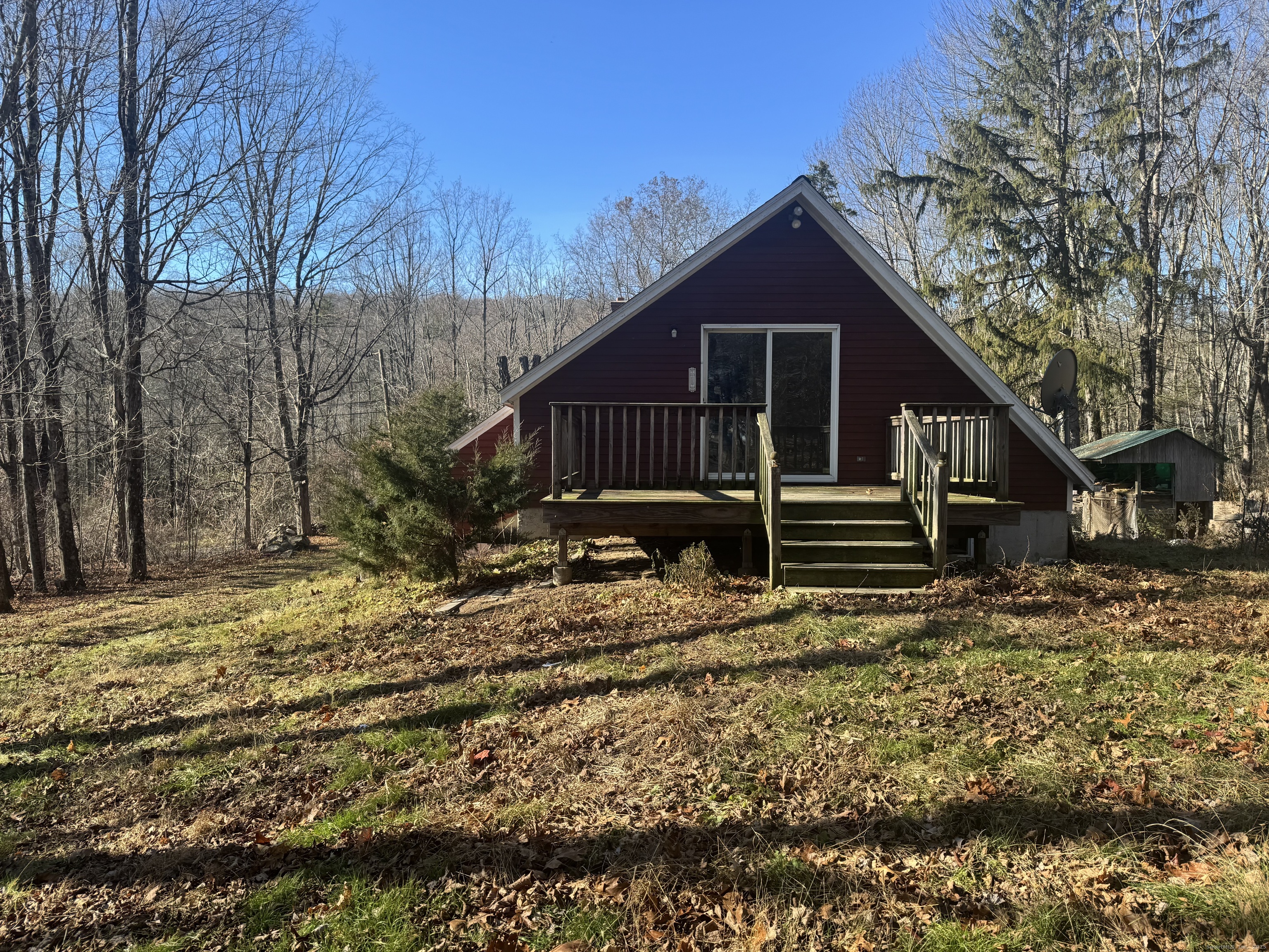 121 Gracey Road Canton, CT 06019 - Photo 16 of 19