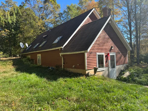 $265,000 | 121 Gracey Road, Canton, CT 06019