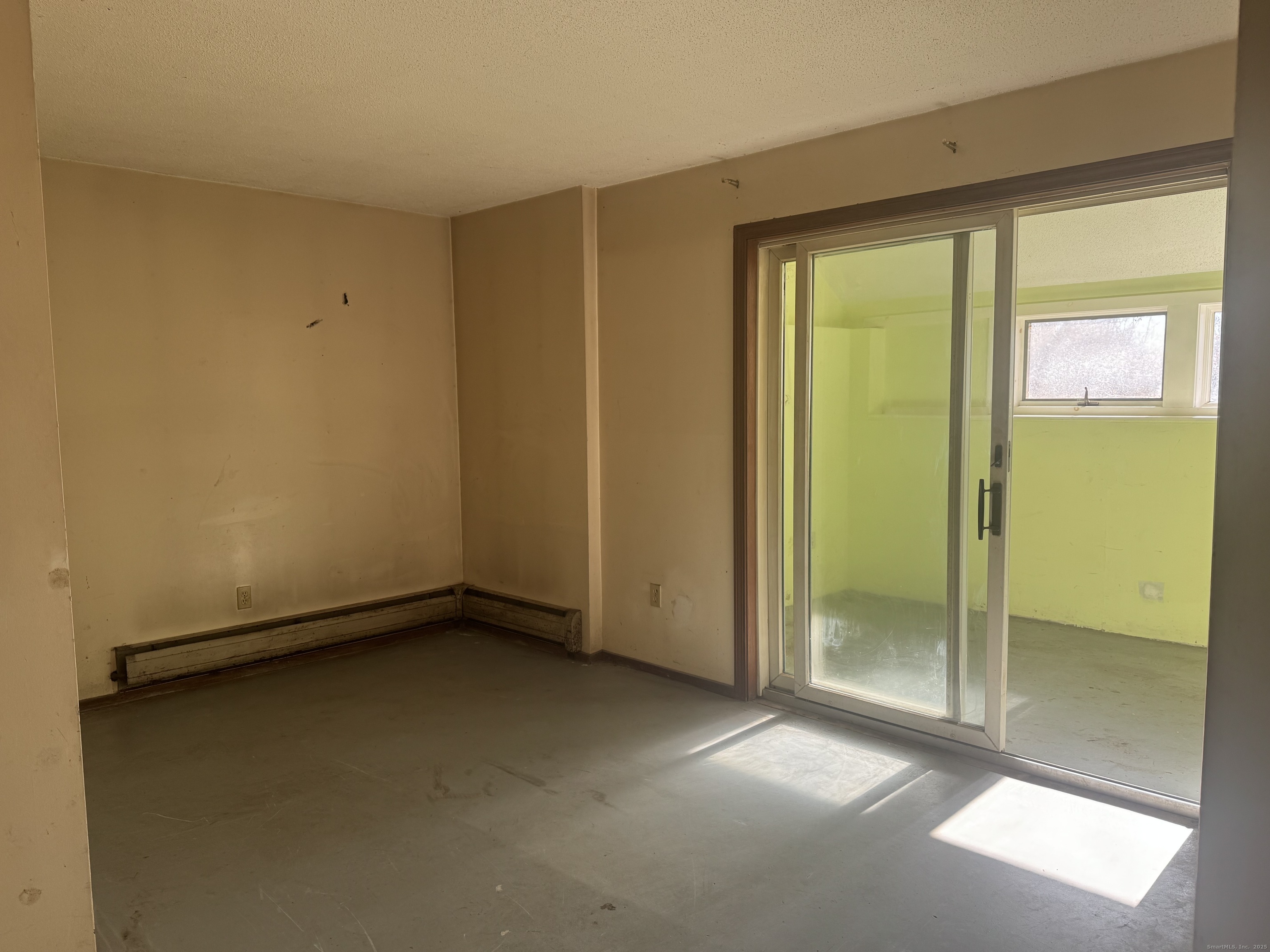 121 Gracey Road Canton, CT 06019 - Photo 10 of 19