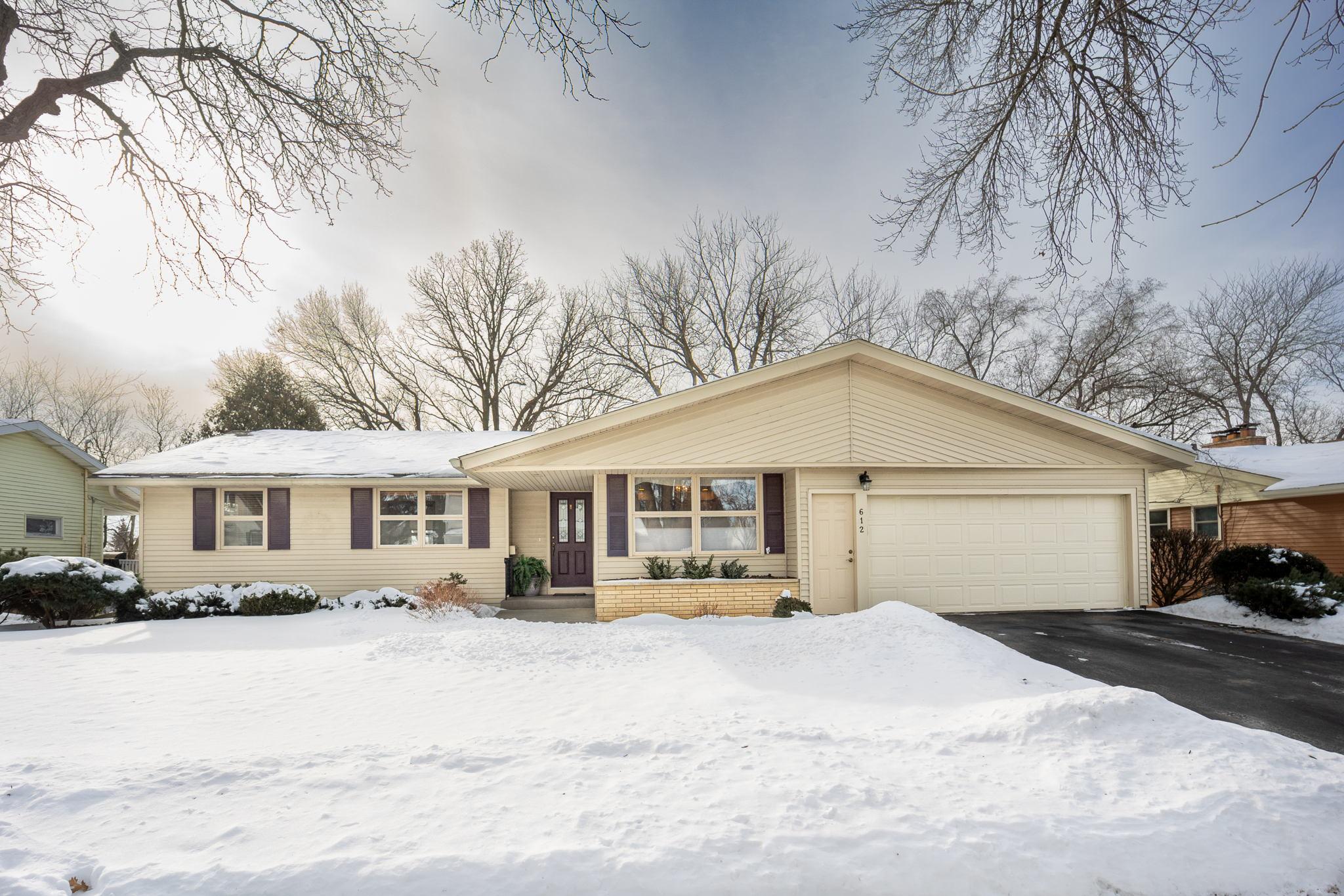 612 21st Street Northeast Rochester, MN 55906 - Photo 1 of 39