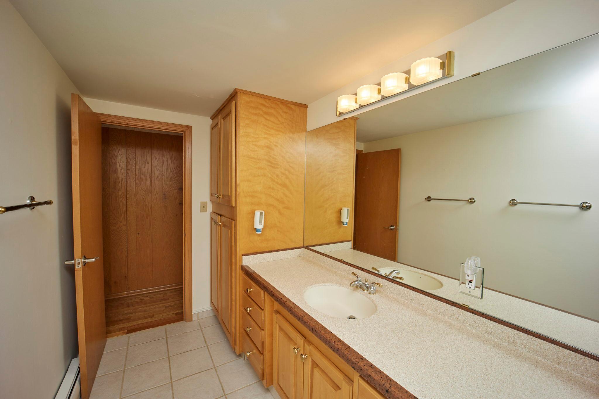 612 21st Street Northeast Rochester, MN 55906 - Photo 31 of 39