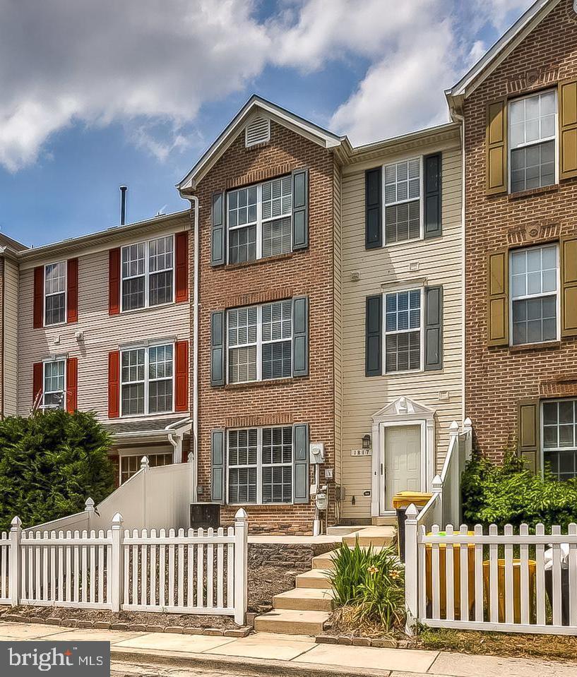 Welcome to 1817 Triple Feather Rd!