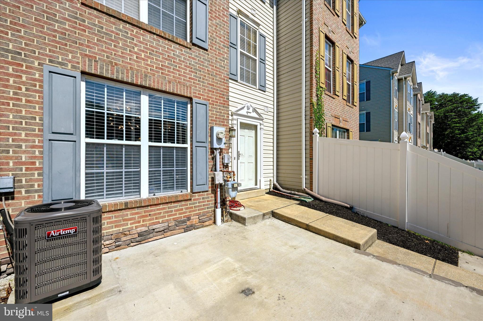 1817 Triple Feather Road Severn, MD 21144 - Photo 5 of 28