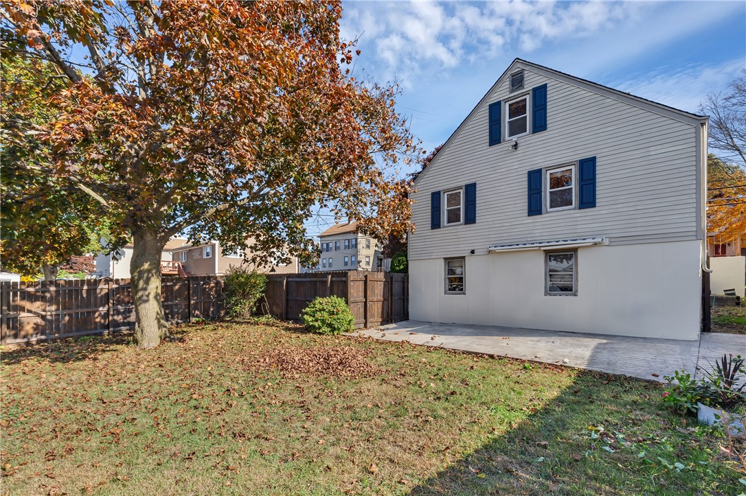 464 High Street Cumberland, RI 02864 - Photo 23 of 30