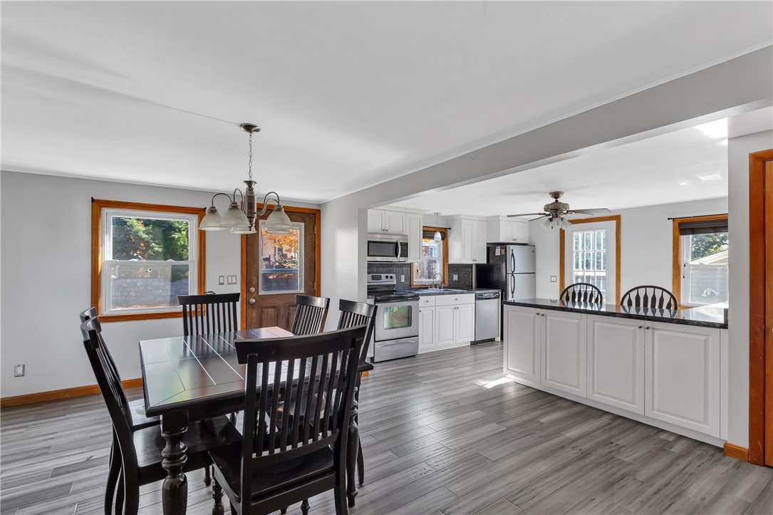 464 High Street Cumberland, RI 02864 - Photo 8 of 30