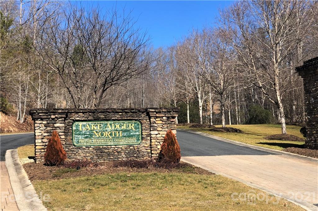 999 Parkway North Rd Mill Spring Mill Spring, NC 28756 - Photo 29 of 33 a view of a park with iron fence