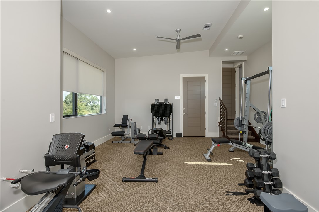 3320 Sycamore Trail Bryan, TX 77807 - Photo 41 of 49 Workout room with baseboards, carpet floors, visible vents, and recessed lighting