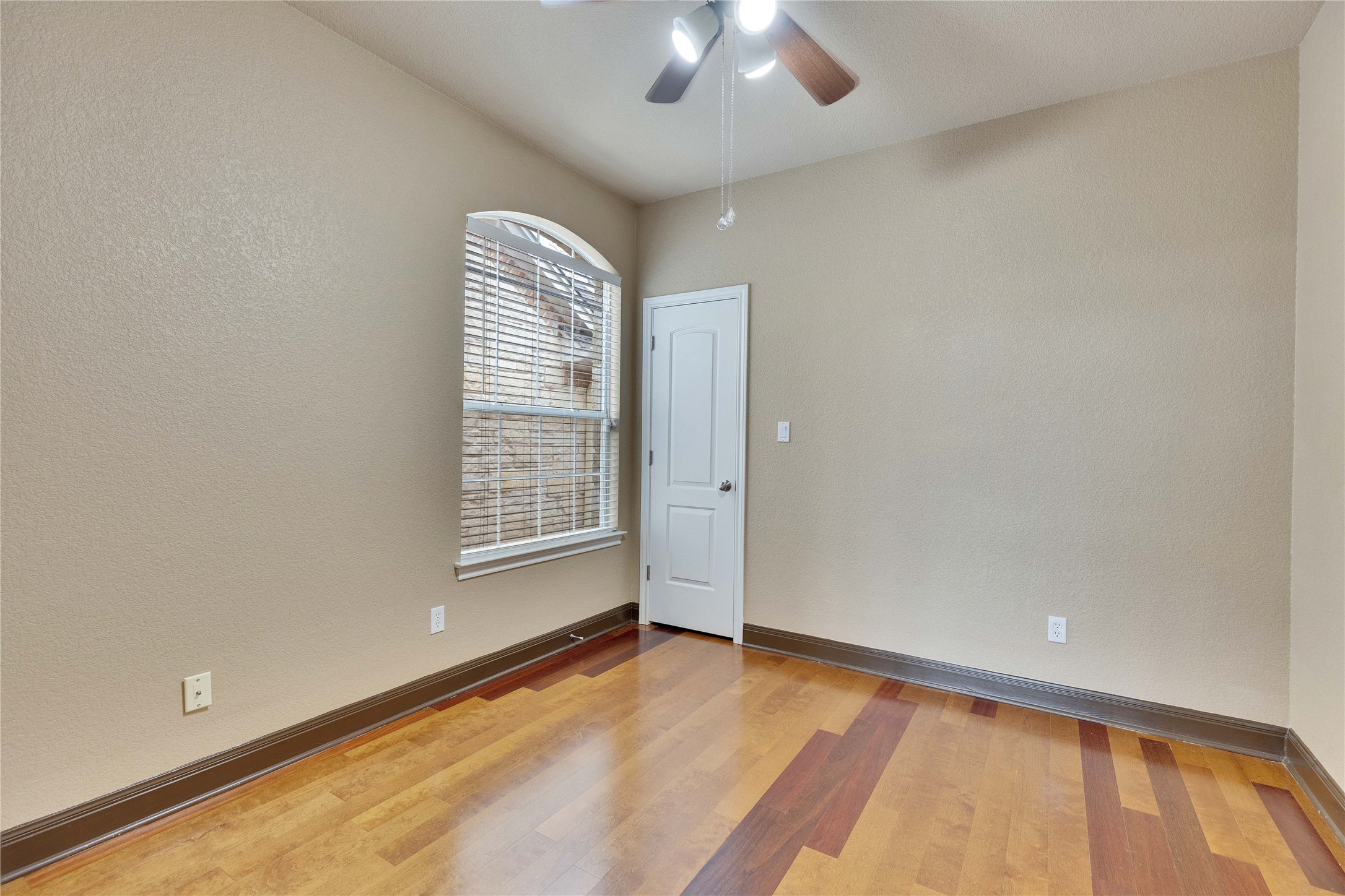 109 Aria Ridge, Unit 905 Austin, TX 78738 - Photo 23 of 33