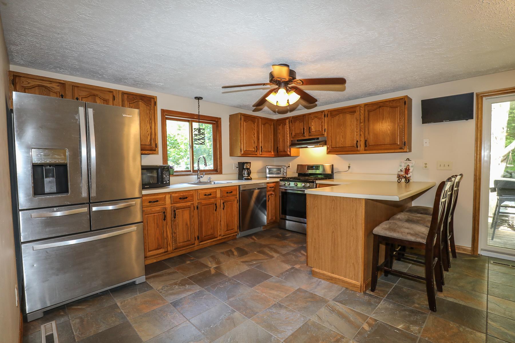 285 Colby Road Weare, NH 03281 - Photo 4 of 24