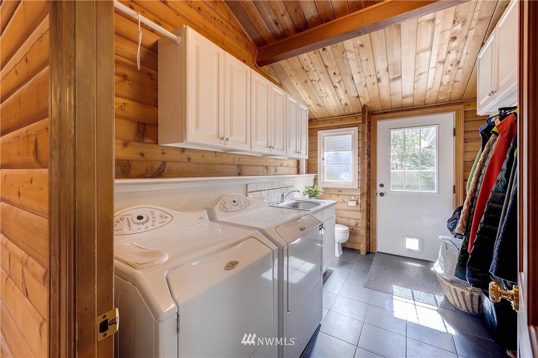 2522 240th Street Southeast Bothell, WA 98021 - Photo 17 of 25