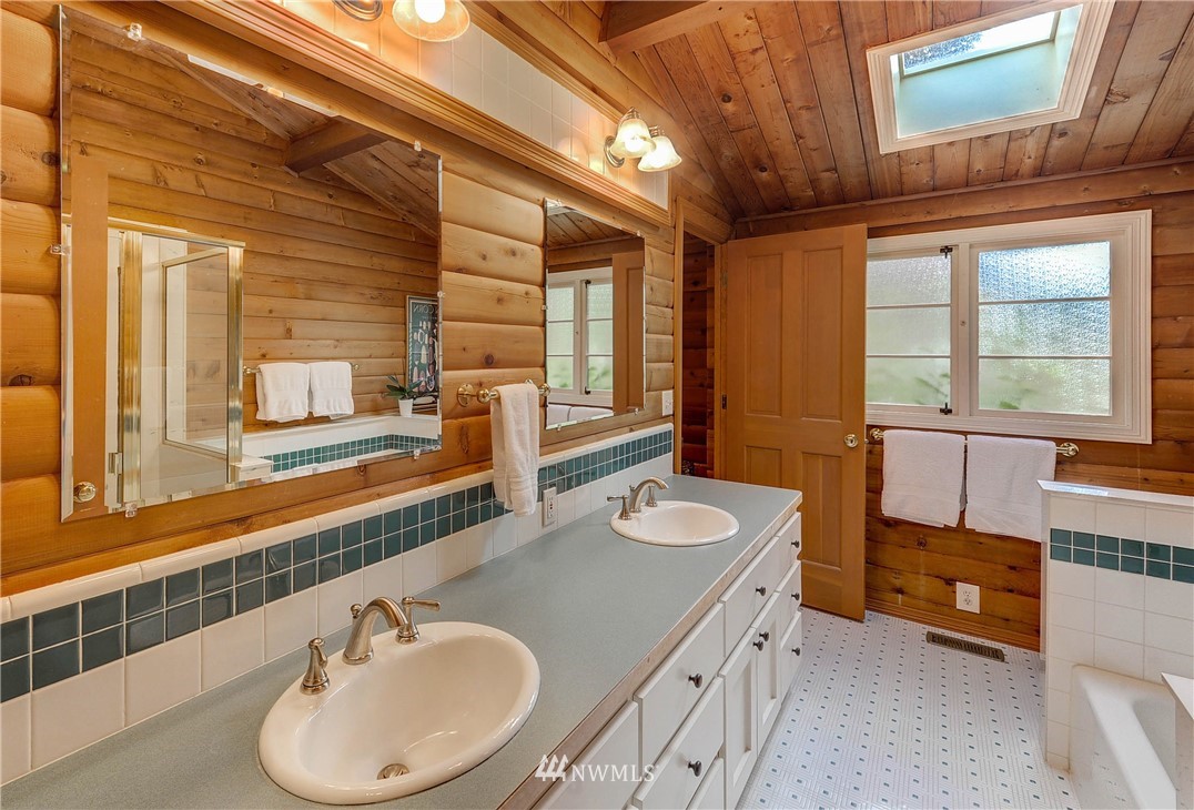 2522 240th Street Southeast Bothell, WA 98021 - Photo 19 of 25