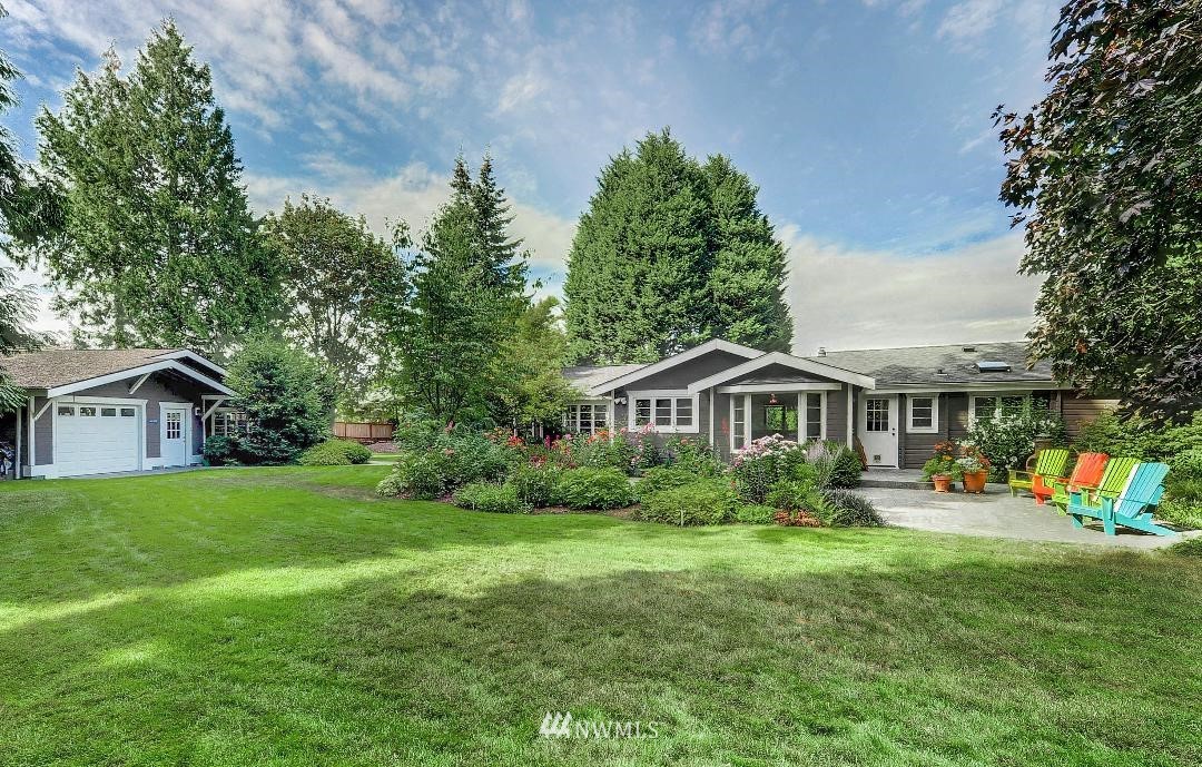 2522 240th Street Southeast Bothell, WA 98021 - Photo 3 of 25