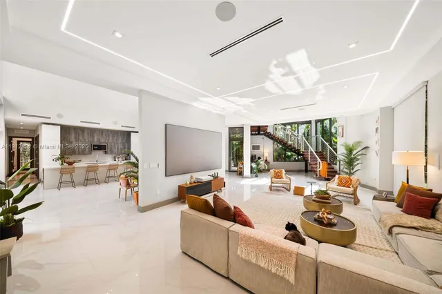 $4,995,000 | 4185 Ventura Avenue, Coconut Grove, FL 33133