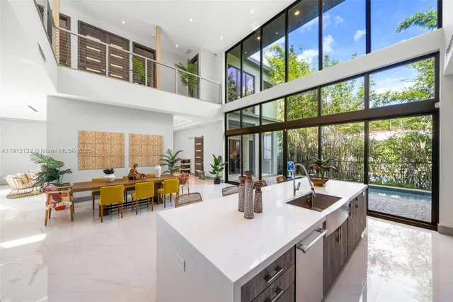 $4,995,000 | 4185 Ventura Avenue, Coconut Grove, FL 33133