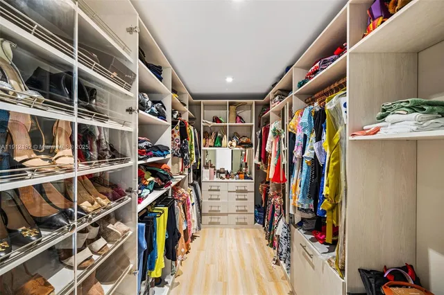 $4,995,000 | 4185 Ventura Avenue, Coconut Grove, FL 33133