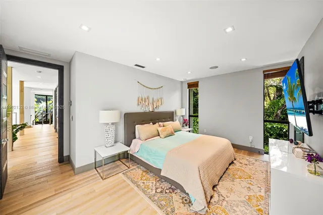 $4,995,000 | 4185 Ventura Avenue, Coconut Grove, FL 33133