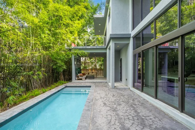 $4,995,000 | 4185 Ventura Avenue, Coconut Grove, FL 33133
