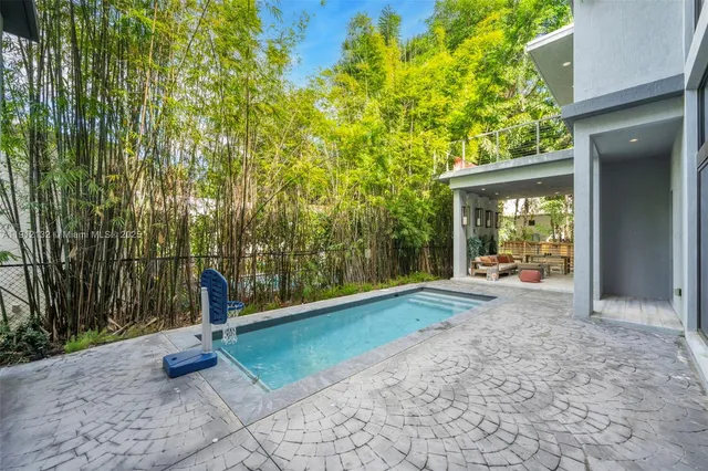 $4,995,000 | 4185 Ventura Avenue, Coconut Grove, FL 33133