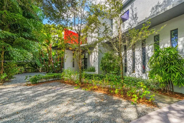 $4,995,000 | 4185 Ventura Avenue, Coconut Grove, FL 33133