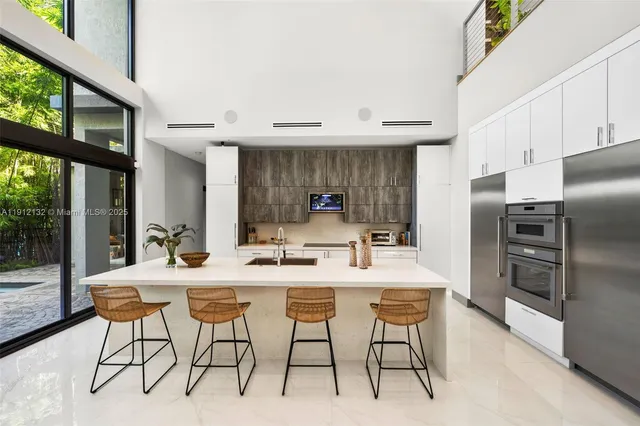 $4,995,000 | 4185 Ventura Avenue, Coconut Grove, FL 33133