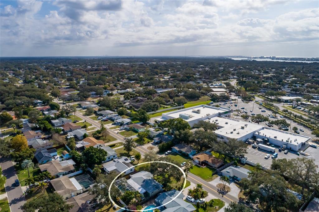13877 94th Avenue North Seminole, FL 33776 - Photo 44 of 44 an aerial view of multiple house