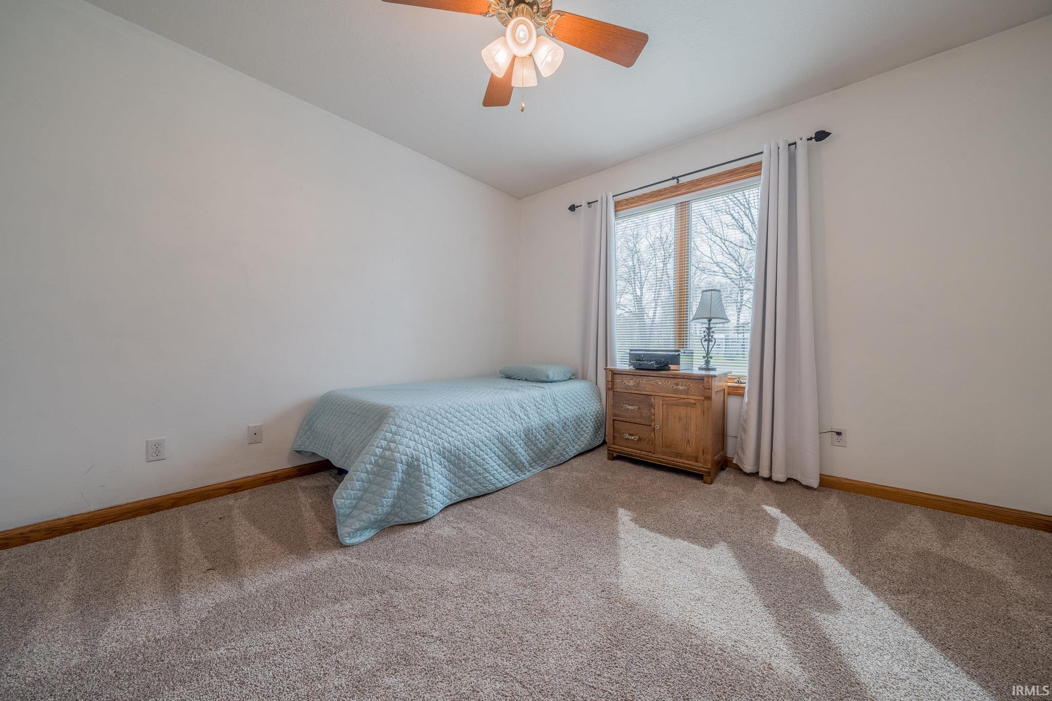 628 Wes Way Sweetser, IN 46987 - Photo 20 of 36