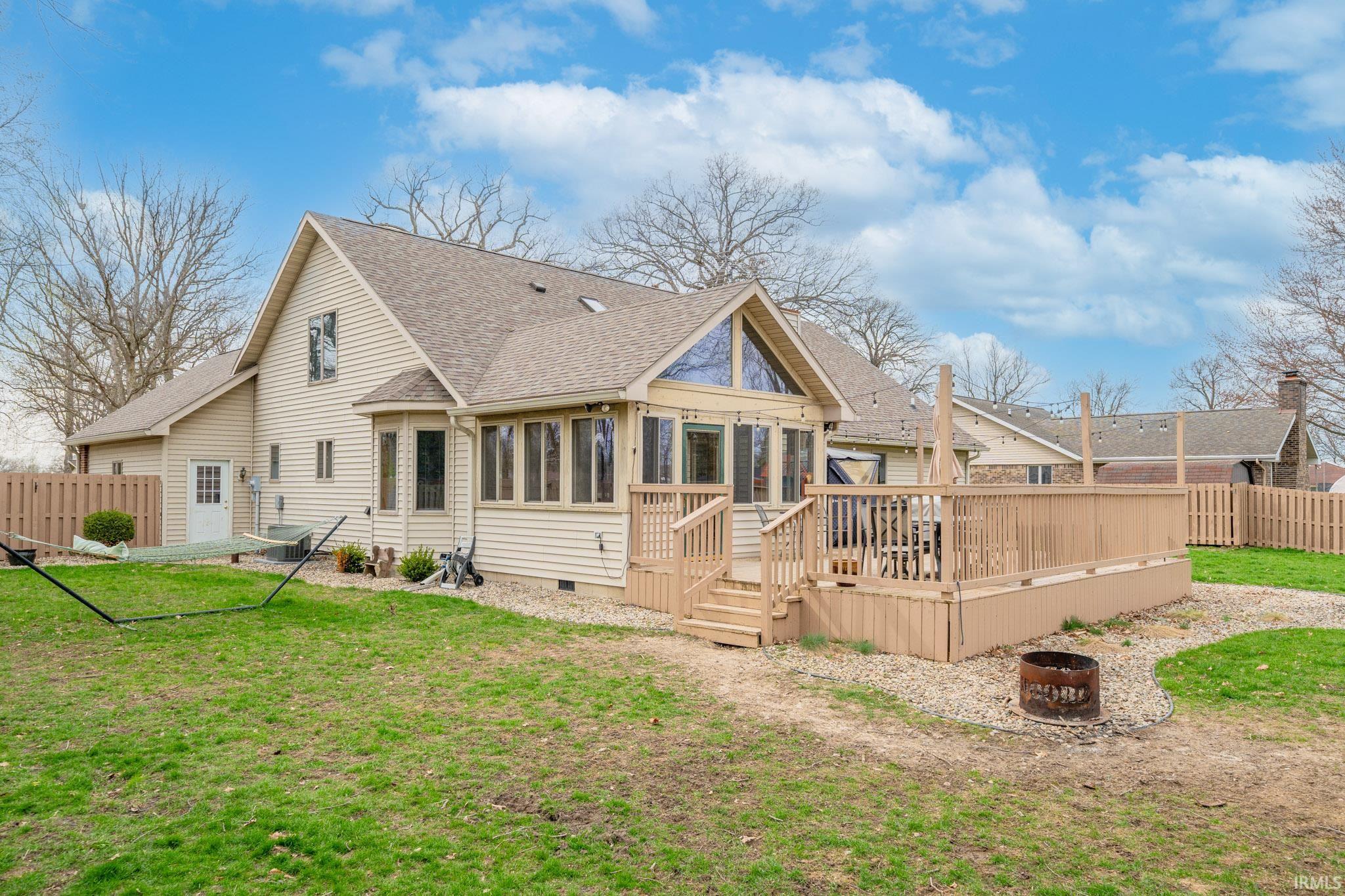 628 Wes Way Sweetser, IN 46987 - Photo 30 of 36