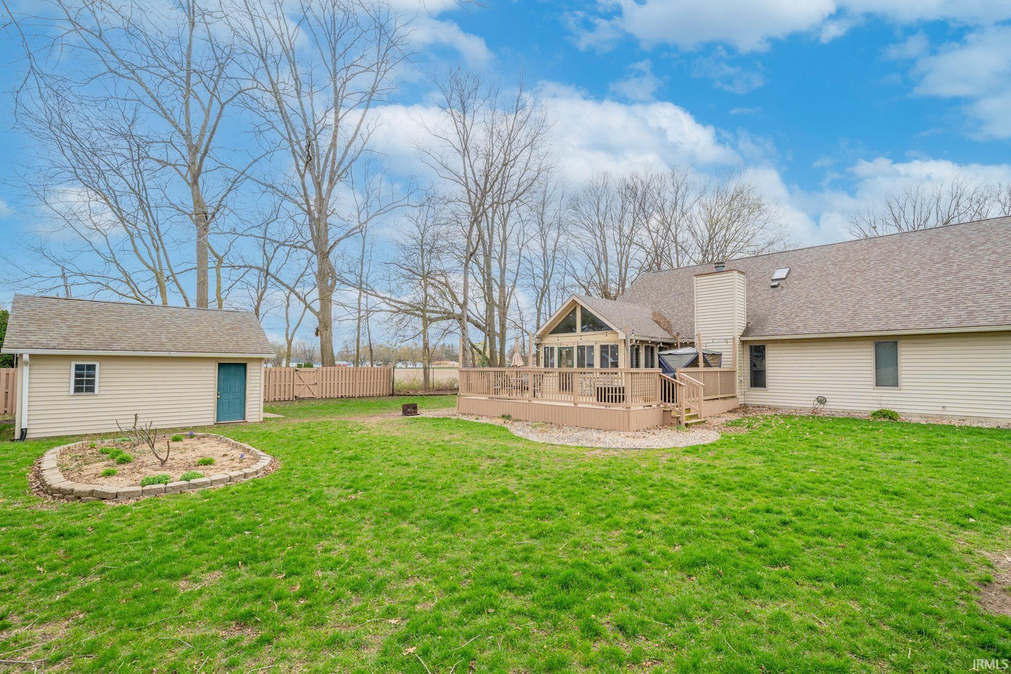 628 Wes Way Sweetser, IN 46987 - Photo 34 of 36