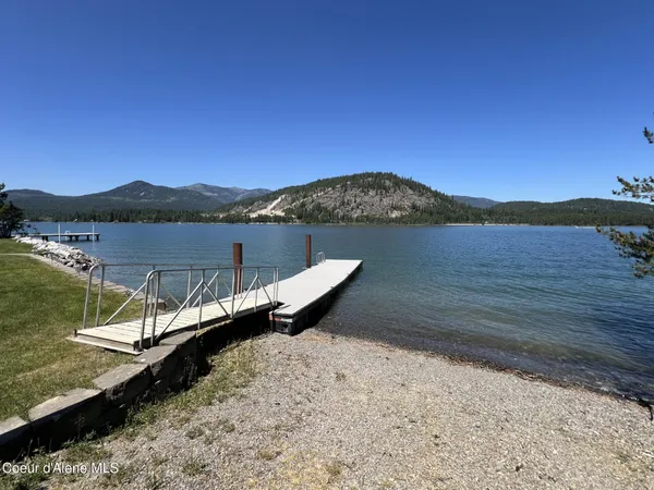 $775,000 | 1205 Wooded Acres Drive, Sagle, ID 83860