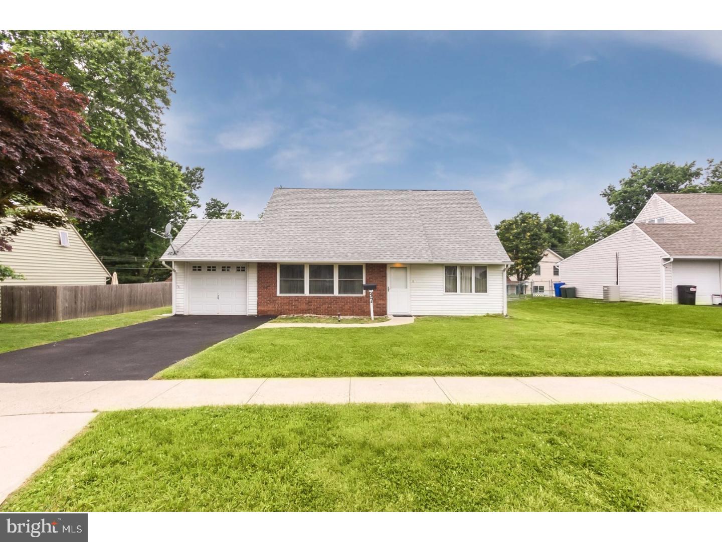 37 Quiet Road Levittown, PA 19057 - Photo 1 of 19 Front Yard
