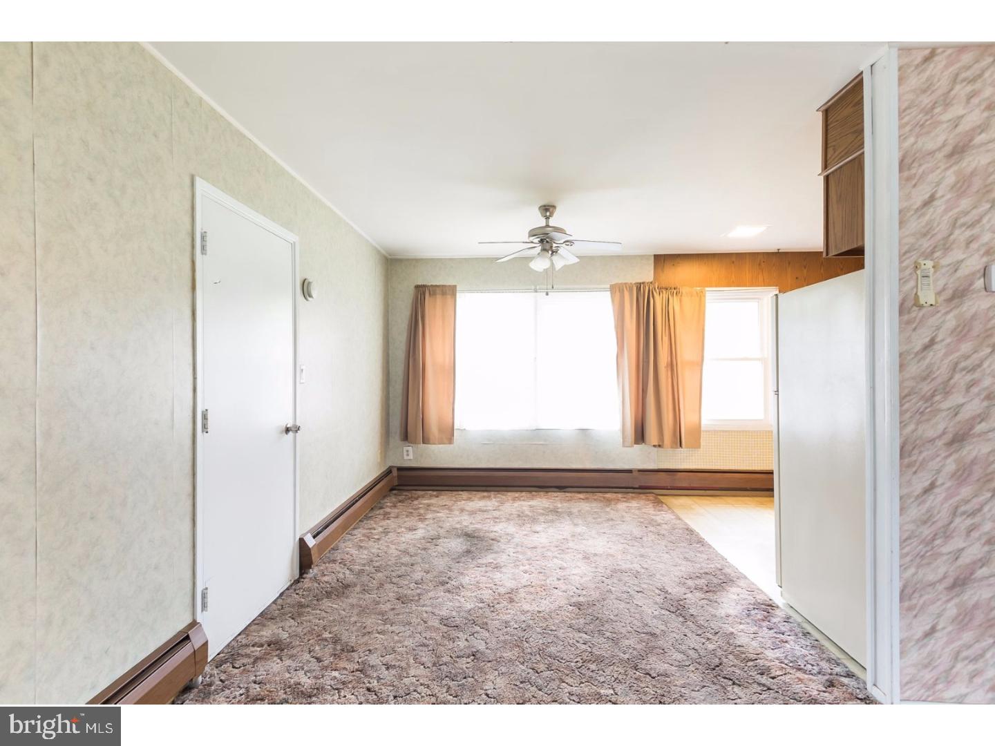 37 Quiet Road Levittown, PA 19057 - Photo 5 of 19 Dining Room