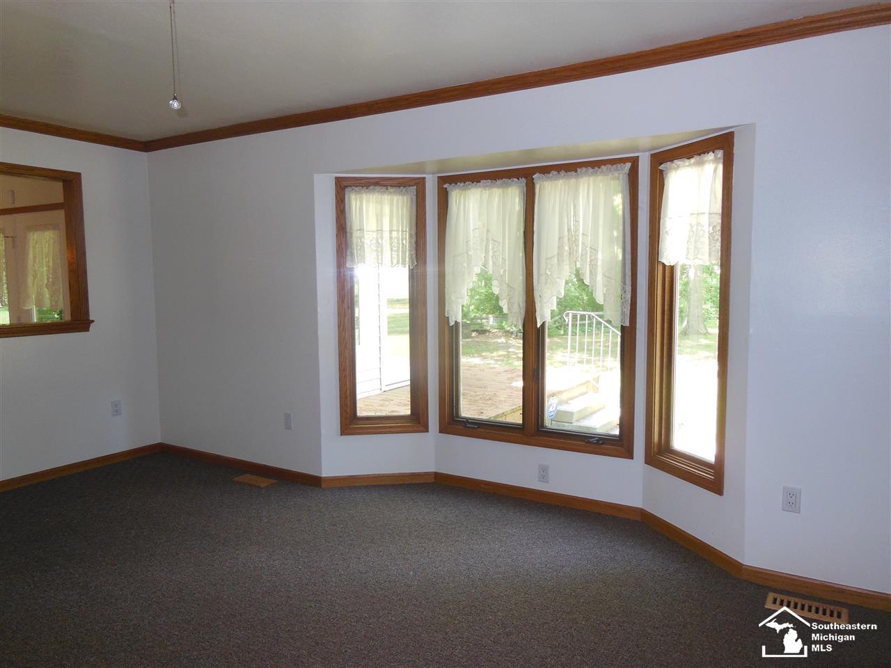 9117 Crabb Road Temperance, MI 48182 - Photo 22 of 39