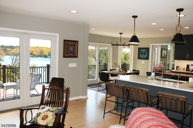 9 Cox Lane Hopatcong, NJ 07821 - Photo 14 of 50