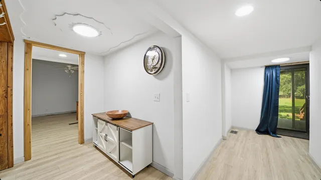 a view of kitchen with washer and dryer