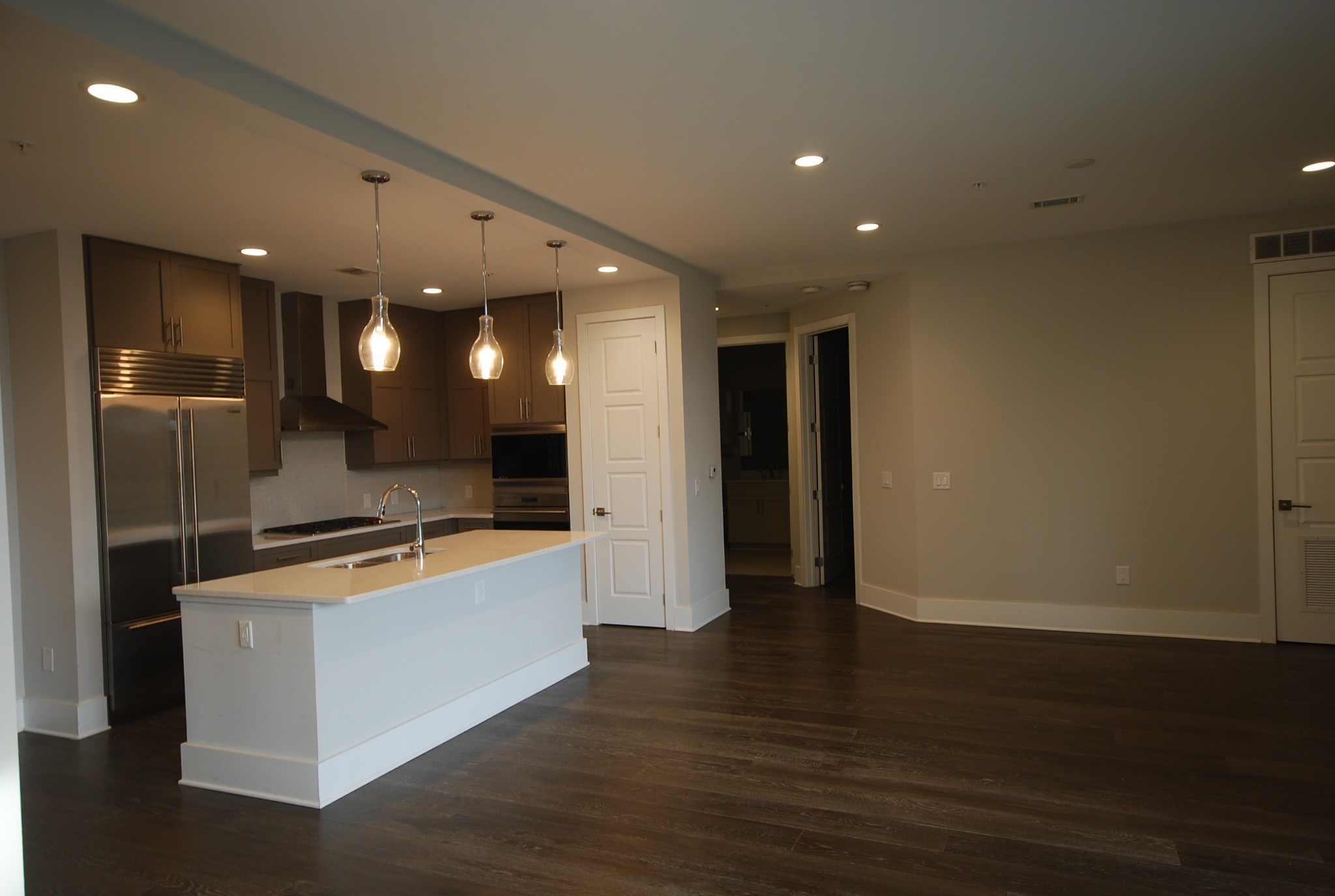 20 Rutledge Street, Unit 206 Nashville, TN 37210 - Photo 4 of 7 Gallery Image 4
