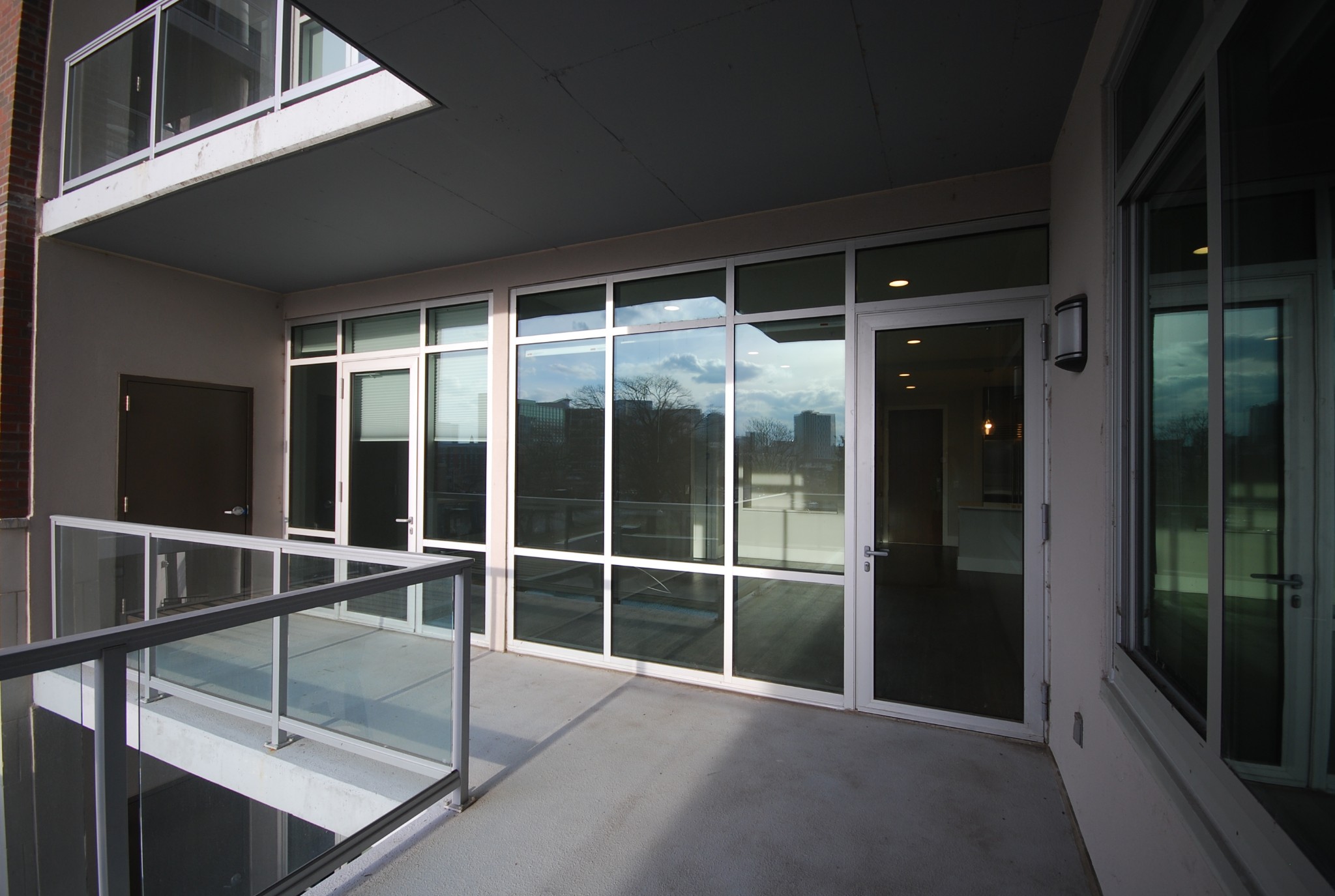 20 Rutledge Street, Unit 206 Nashville, TN 37210 - Photo 6 of 7 Gallery Image 6