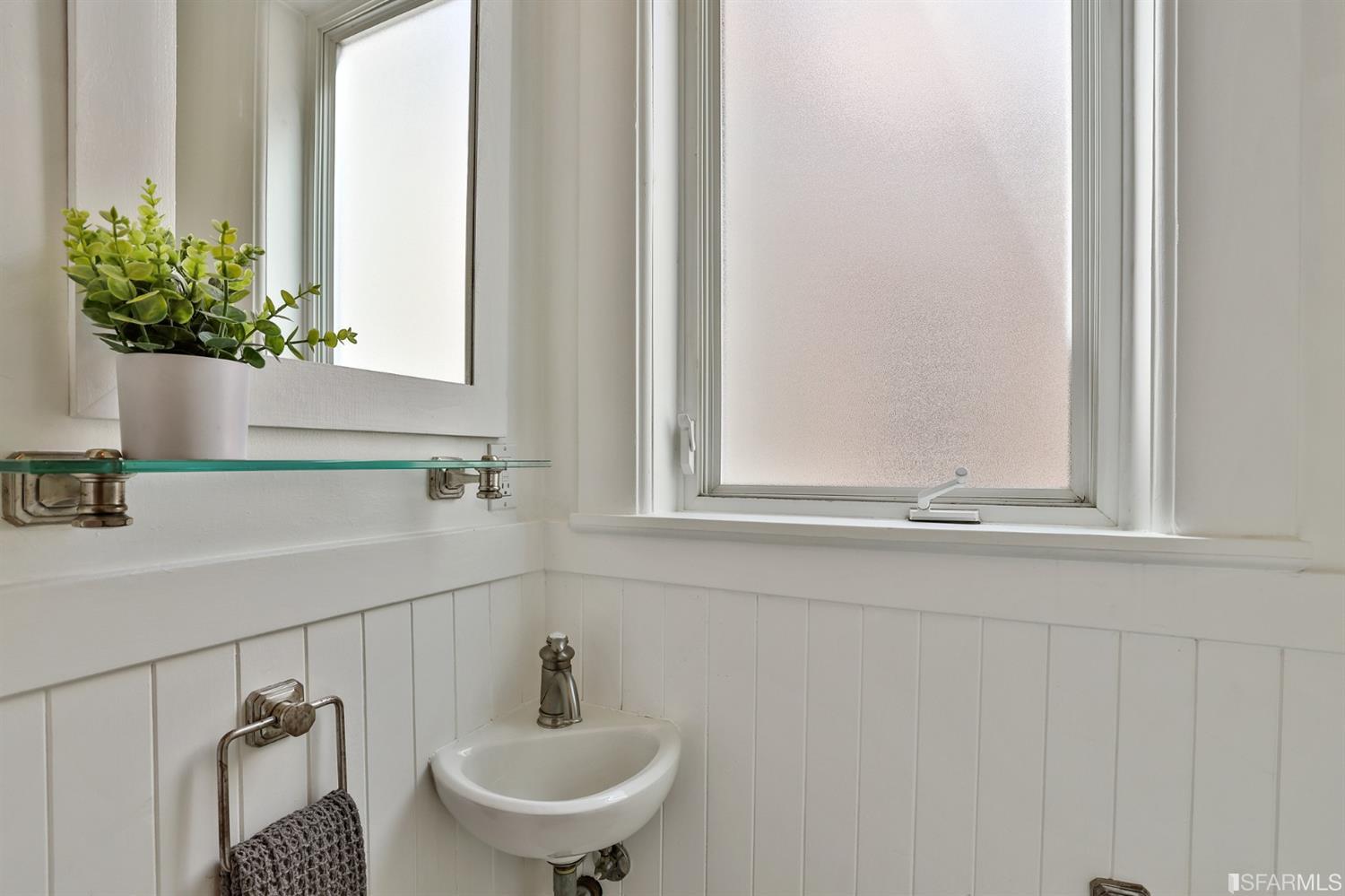 1342 Broadway San Francisco, CA 94109 - Photo 28 of 35