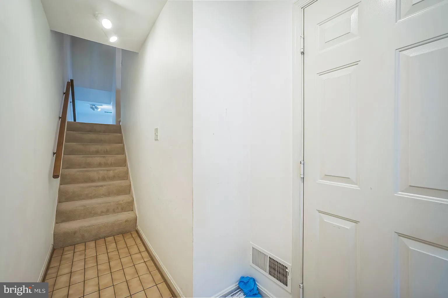948 South Rolfe Street Arlington, VA 22204 - Photo 14 of 14