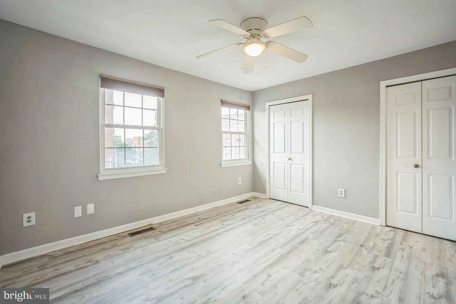 948 South Rolfe Street Arlington, VA 22204 - Photo 5 of 14