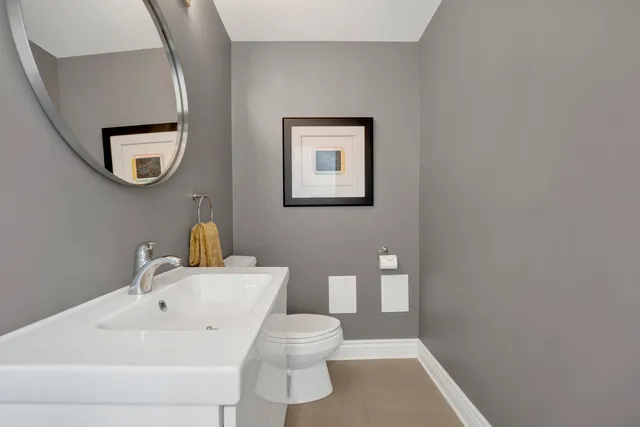 $1,550,000 | 2144 West Erie Street, Chicago, IL 60612