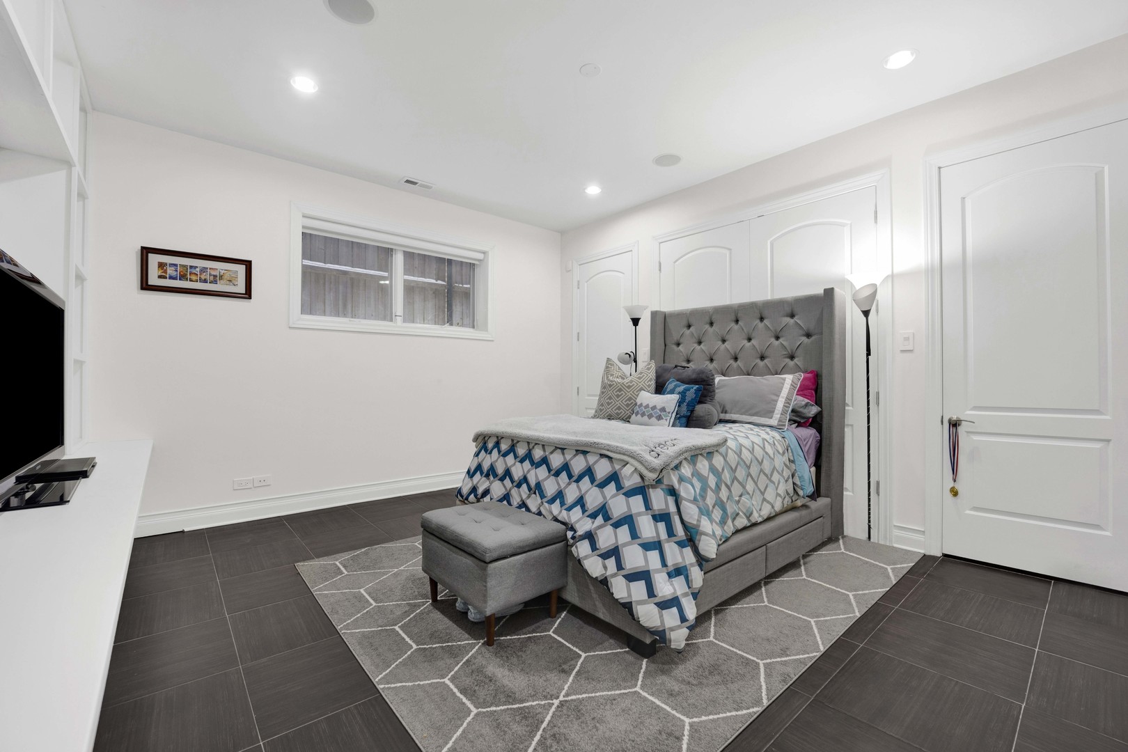 2144 West Erie Street Chicago, IL 60612 - Photo 35 of 46