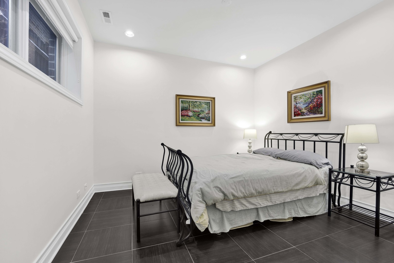 2144 West Erie Street Chicago, IL 60612 - Photo 38 of 46