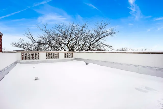 $1,550,000 | 2144 West Erie Street, Chicago, IL 60612