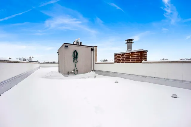 $1,550,000 | 2144 West Erie Street, Chicago, IL 60612