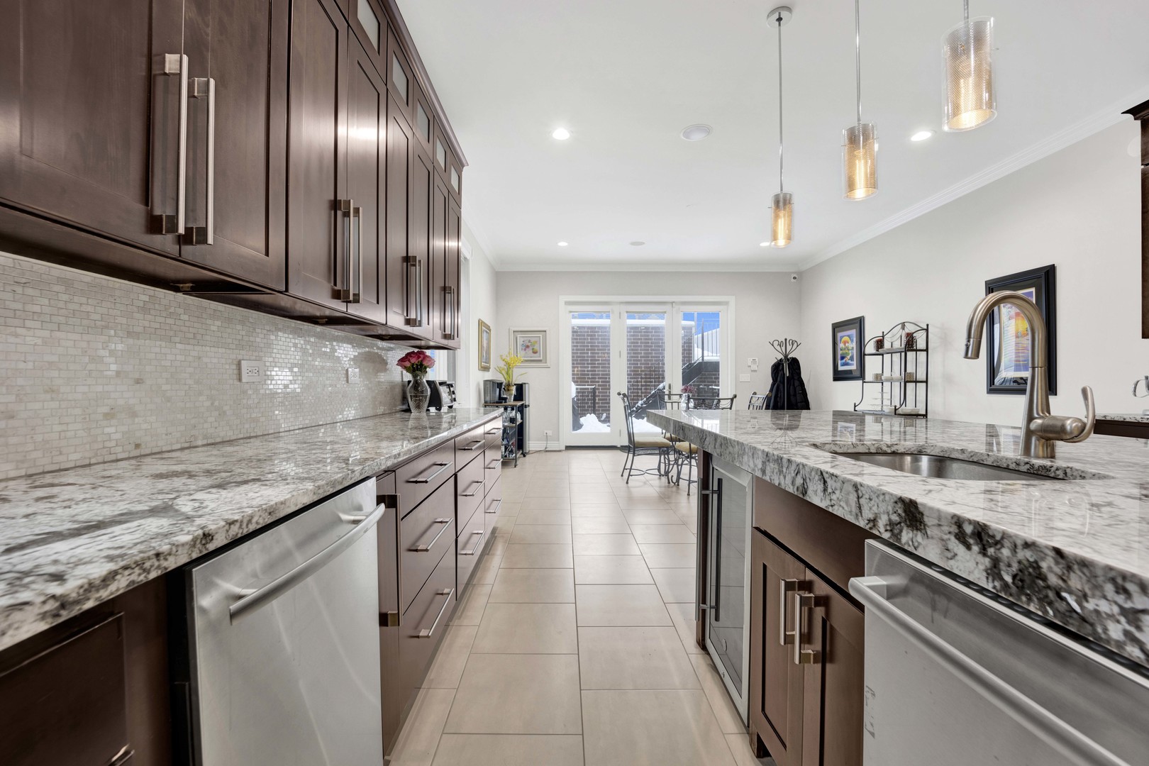 2144 West Erie Street Chicago, IL 60612 - Photo 9 of 46