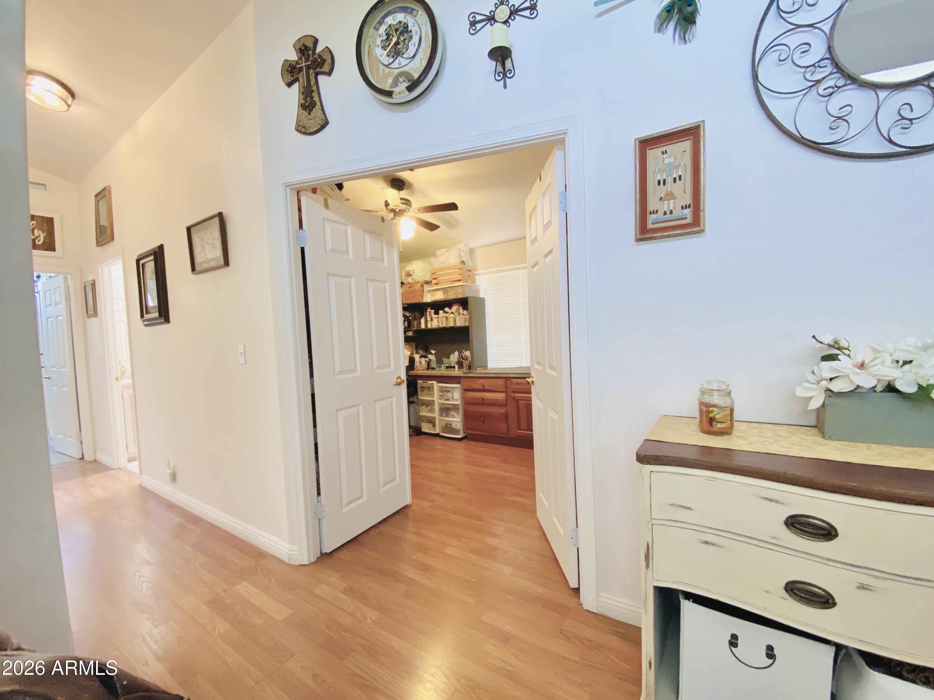 3901 East Pinnacle Peak Road, Unit 384 Phoenix, AZ 85050 - Photo 32 of 51 10 craft room